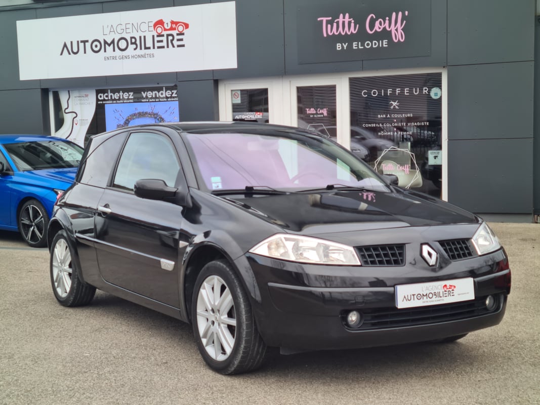Renault Megane II Coupé 1.9 dCi 120 Dynamique — 1