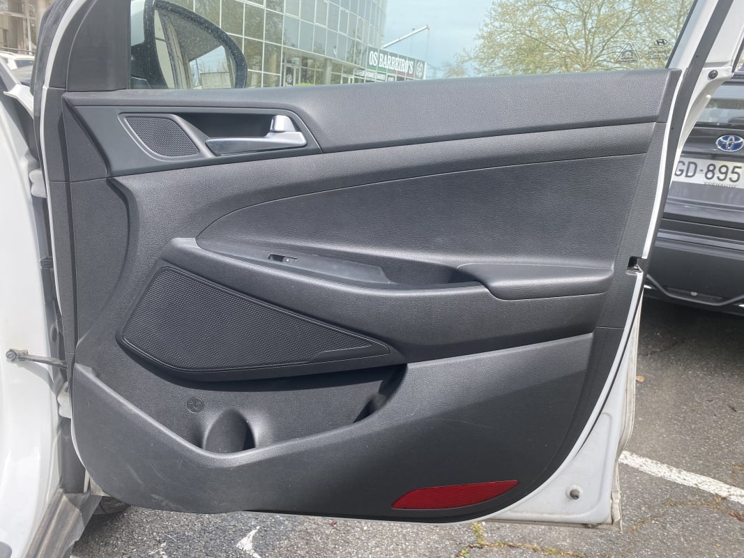 Hyundai Tucson 1.7 CRDI 115 EXECUTIVE — 37