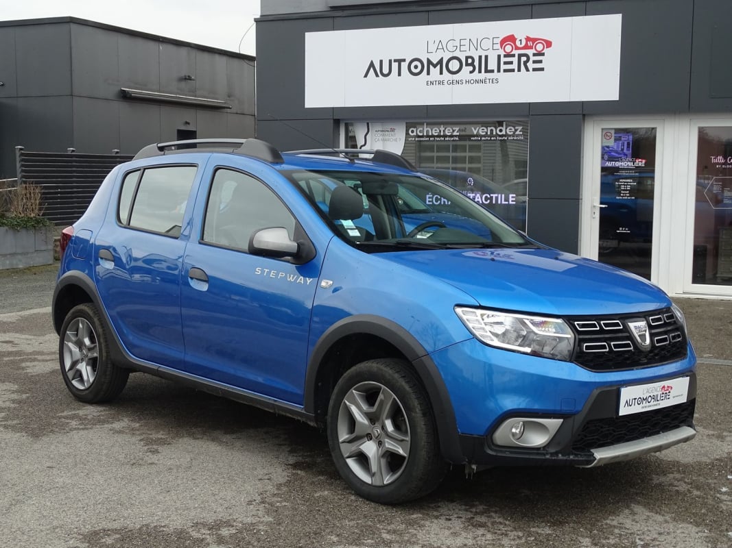 Dacia Sandero 1.0 SCE 75 CV STEPWAY — 1