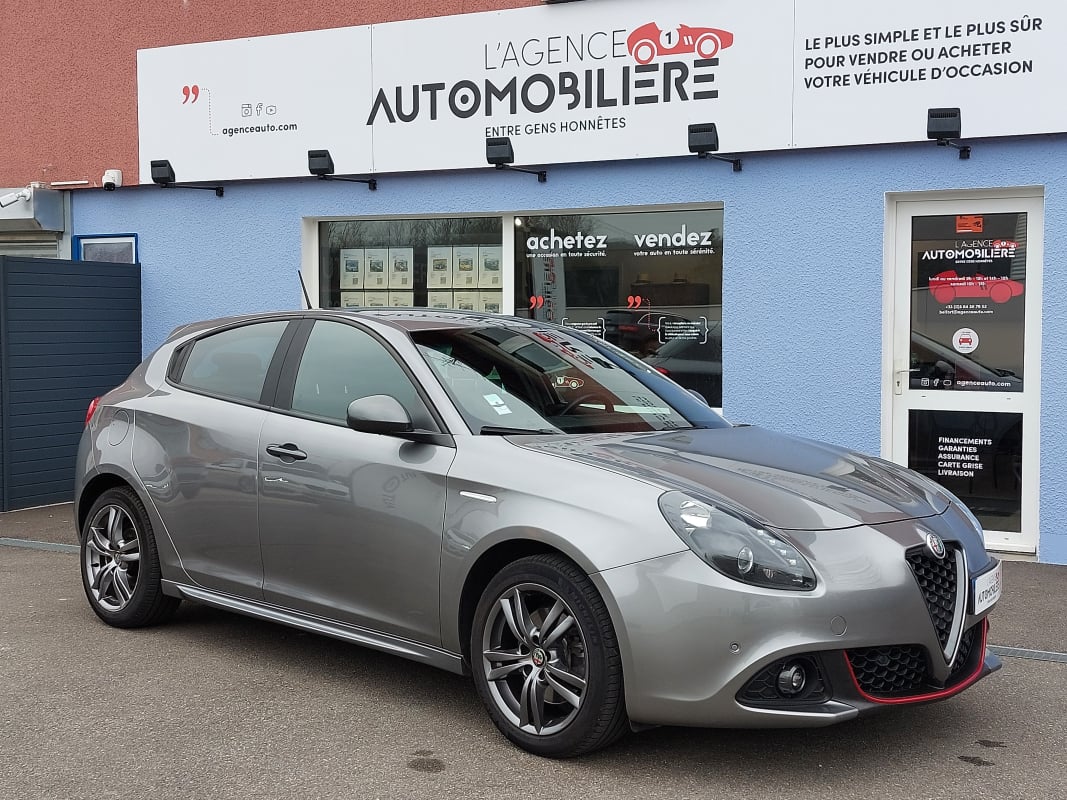 Alfa Romeo Giulietta 1.4 MULTIAIR 170 SUPER PACK VELOCE — 1