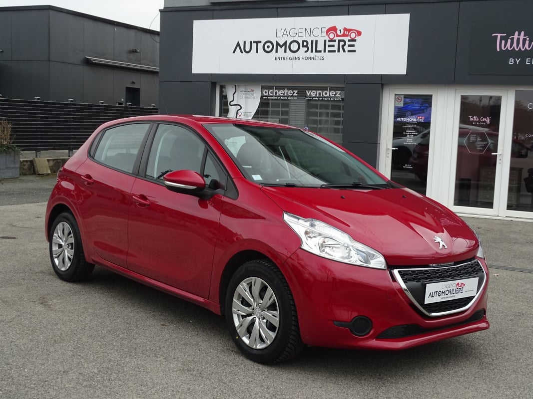 Peugeot 208 1.2 VTI 82 CV ACTIVE 5 portes — 1