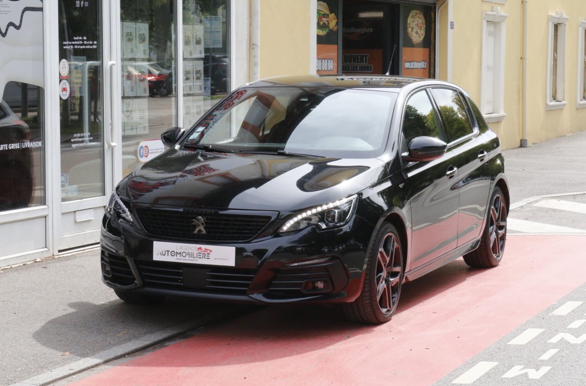 Peugeot 308 1.5 Blue HDI 130 GT BLACK PACK EAT8 (CarPlay, Lane Assist, ACC...) — 36
