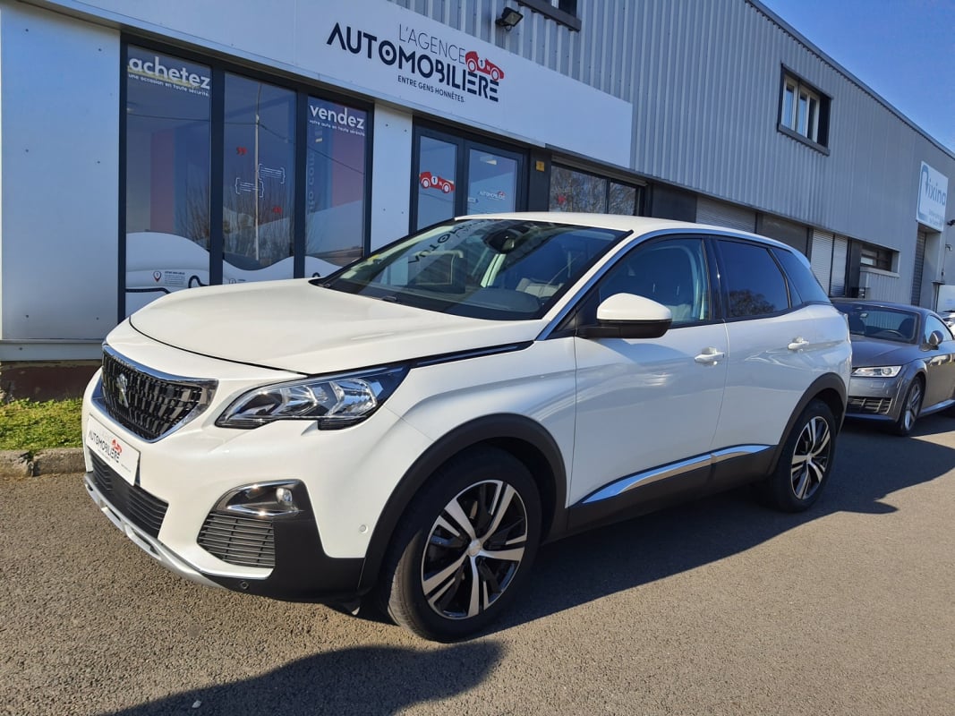 Peugeot 3008 1.5 BLUEHDI 130 CH ALLURE BVM 6 GARANTIE 12 MOIS — 1