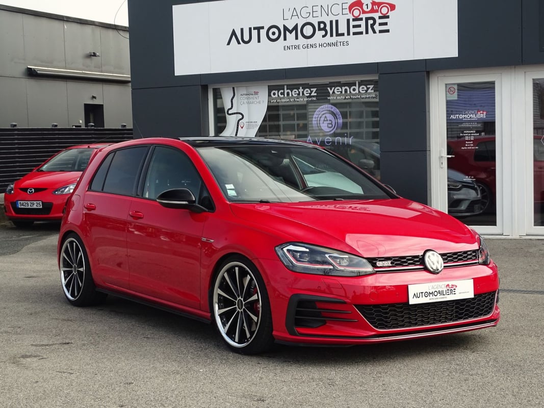 Volkswagen Golf VII Phase 2 GTI PERFORMANCE 2.0 TFSI 245 ch DSG7 TOIT OUVRANT — 1