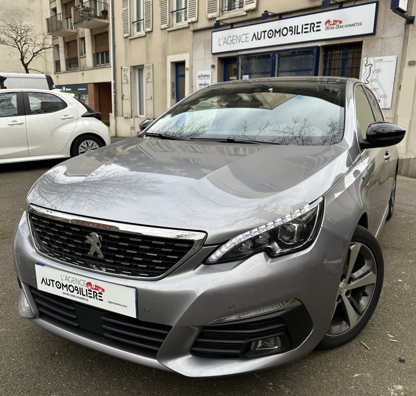 Peugeot 308 BLUE HDI 130 CV GT LINE — 1