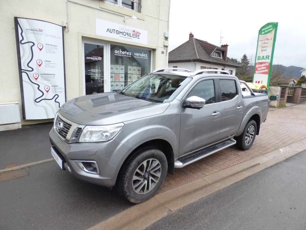 Nissan Navara NP 300 Double Cabine 2,3 DCI 190 BVM6 4WD 4X4 16V D23 — 1