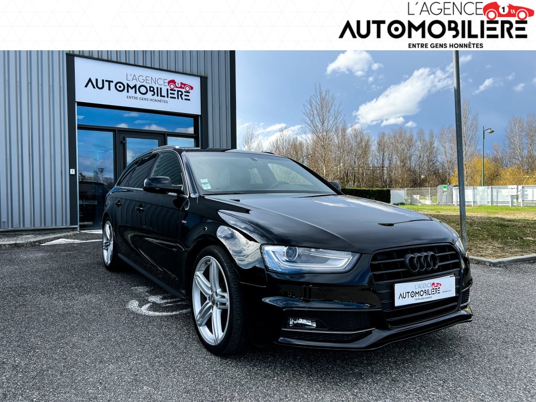 Audi A4 AVANT 2.0 BUSINESS LINE FULL BLACK 150CV — 1