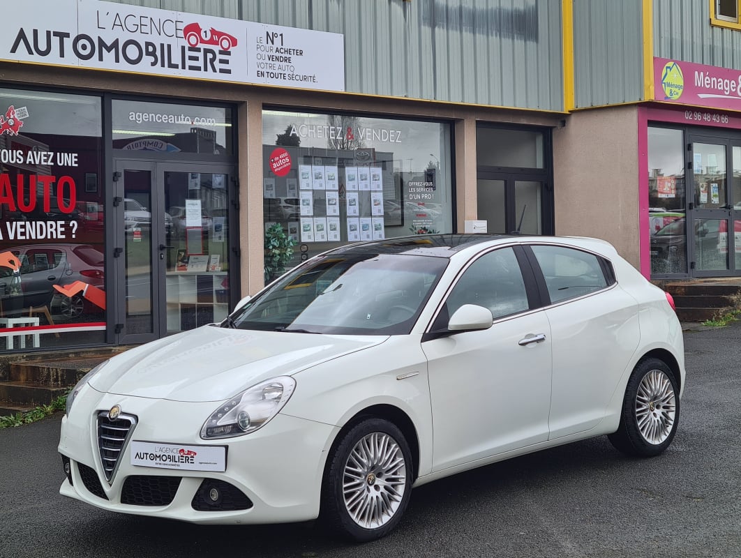 Alfa Romeo Giulietta 1.4 TB 16V TCT MULTIAIR S&S 170CV DISTINCTIVE — 1