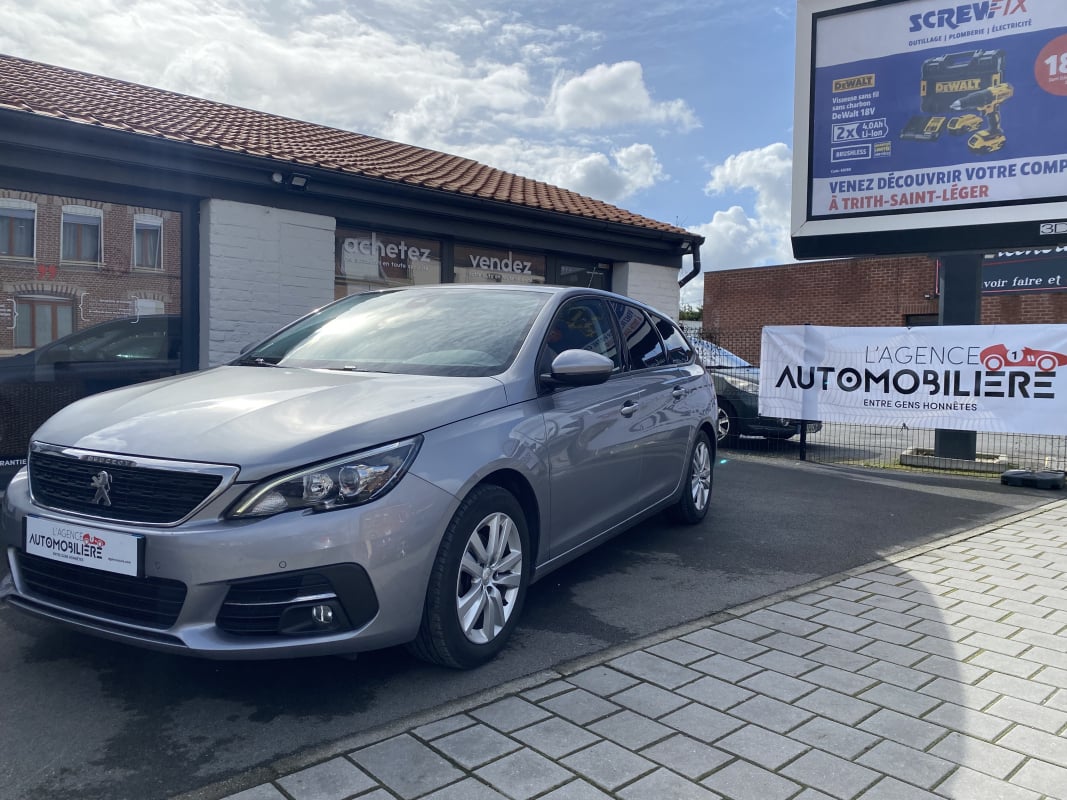 Peugeot 308 SW II (2) SW 1.5 BLUEHDI 130 S&S ALLURE EAT8 — 1