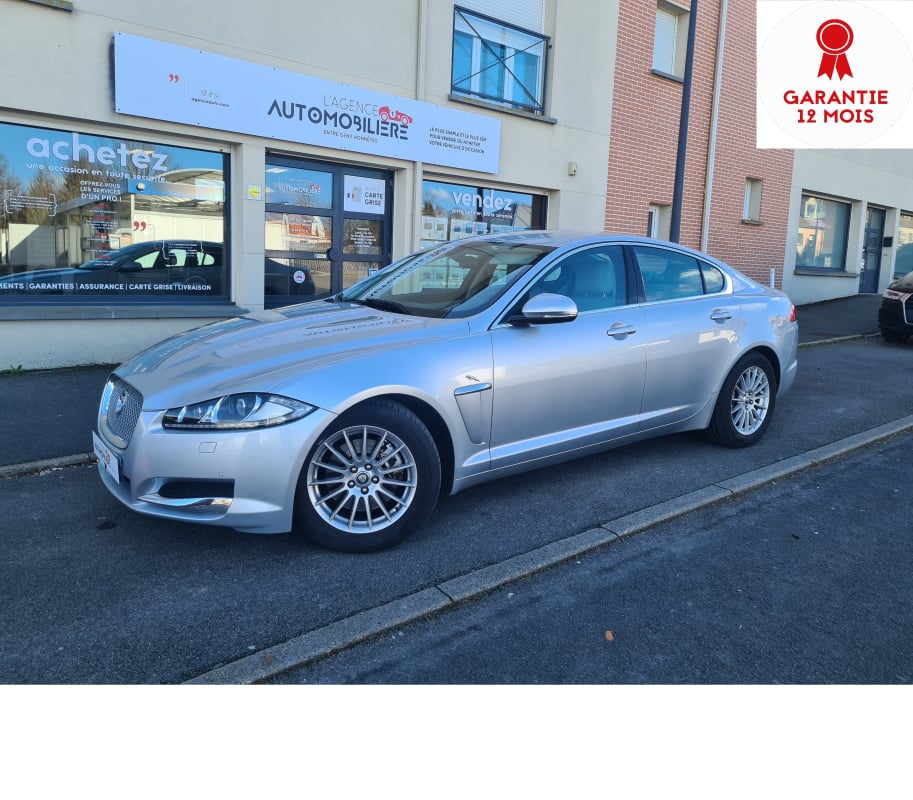 Jaguar XF (2) 2.2 D 190 Luxe garantie 12 mois — 1