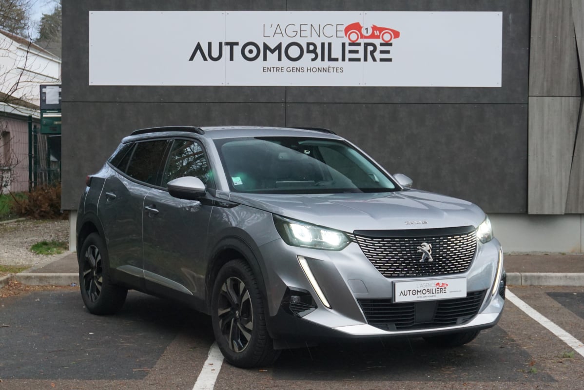 Peugeot 2008 PureTech 130 ch S&S EAT8 Allure + Options — 1