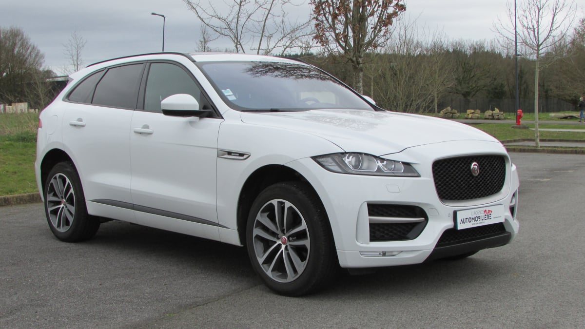 Jaguar F-Pace 2,0L D 180CH R-SPORT AWD BVA8 — 1