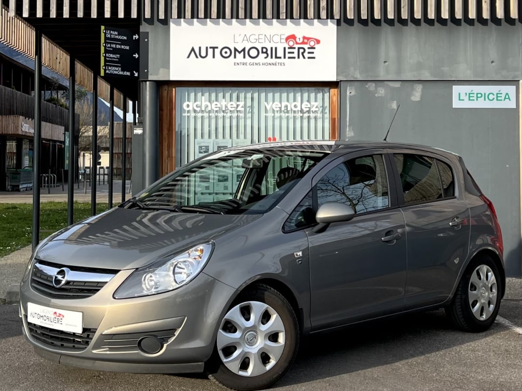 Opel Corsa 1.3 CDTi 95 Edition 111 / 1°Main — 1