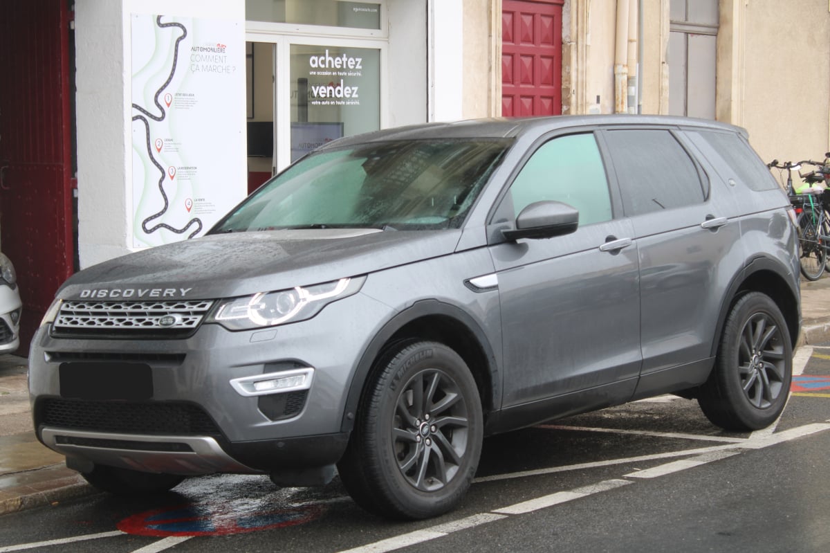 Land Rover Discovery SPORT 2.2 SD4 190 HSE LUXURY 4WD BVA (caméra de recul, Critair 2,..) — 1