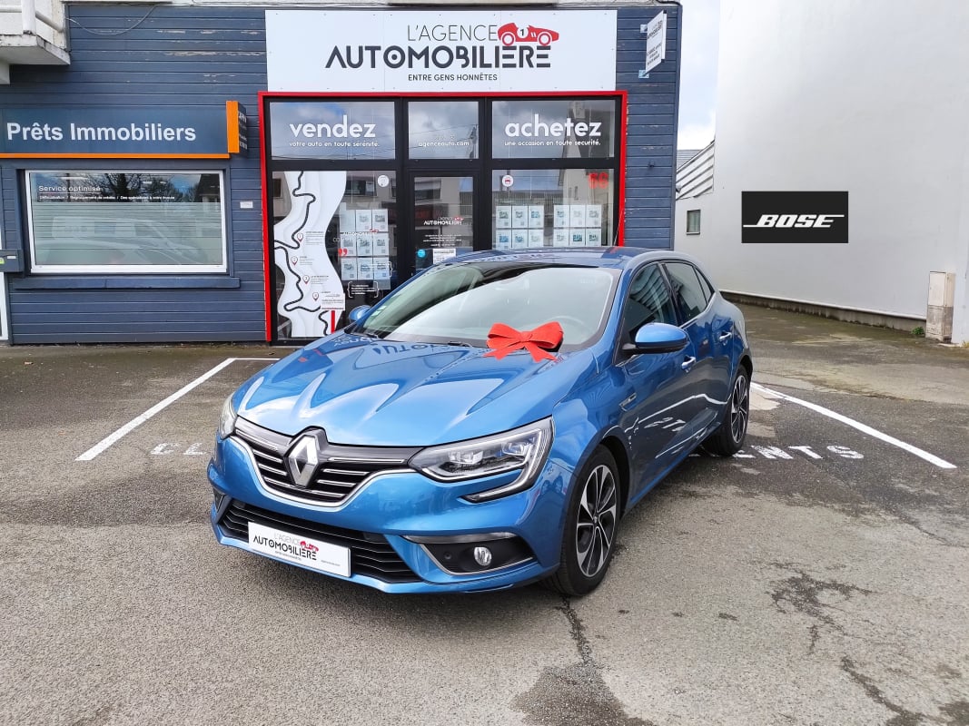 Renault Megane 1.5 dCi 110 cv BVM6 EDITION BOSE — 1