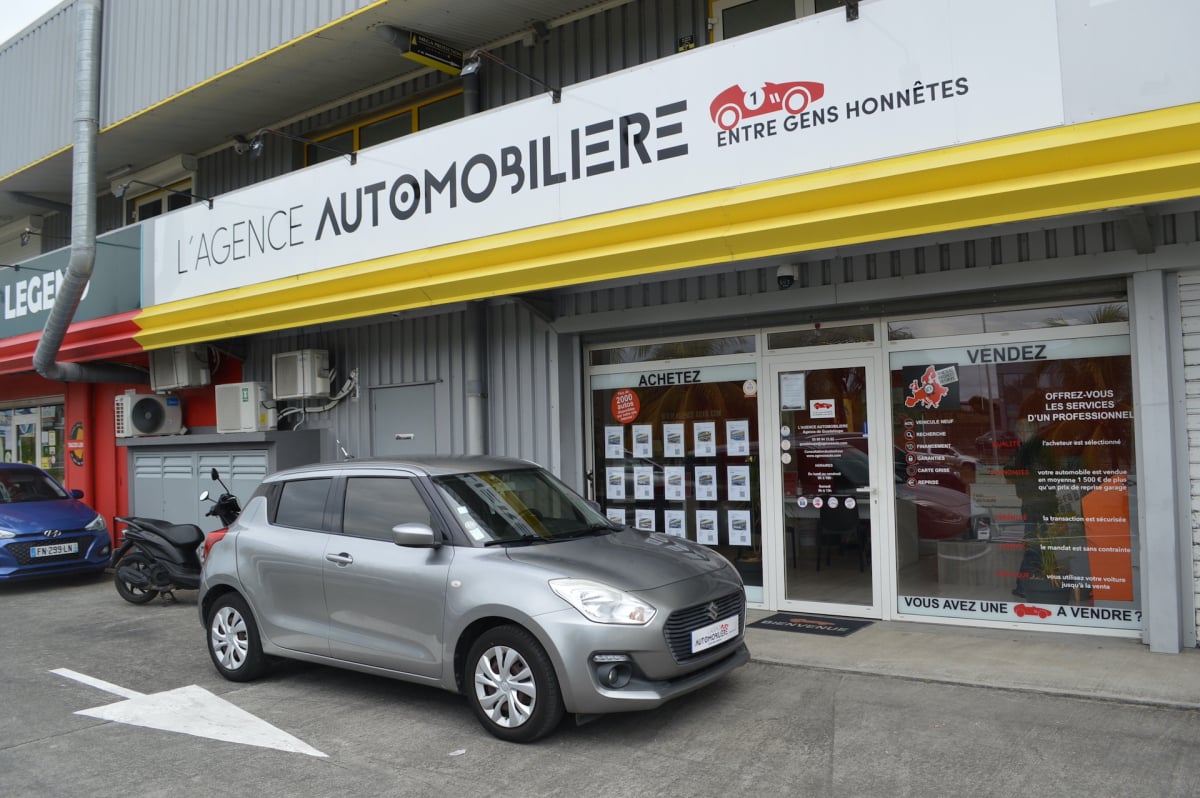 Suzuki Swift 1.2 VVT SO CITY AUTO 5P — 1