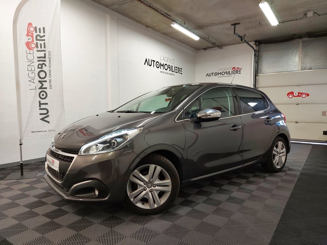 Peugeot 208 (2) 1.2 PURETECH 110 S&S ALLURE BUSINESS 5P + 1ERE MAIN — 1