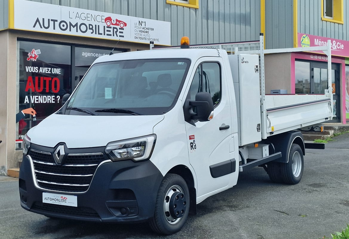 Renault Master BENNE 2.3 DCI 145CV — 1