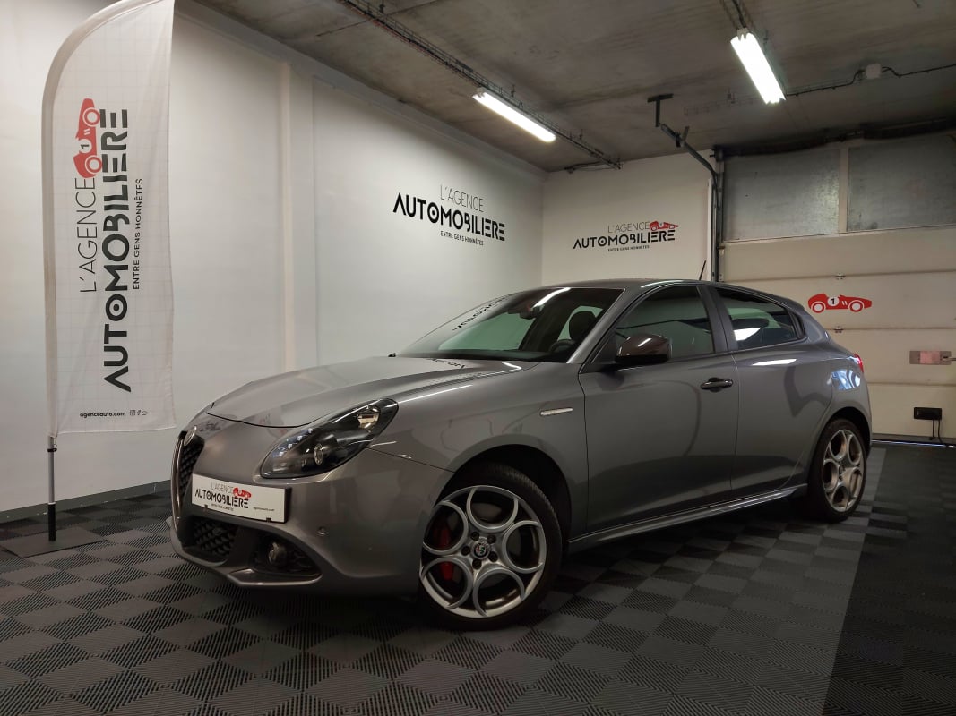 Alfa Romeo Giulietta III (2) 1.4 TB MULTIAIR 150 S/S LUSSO — 1