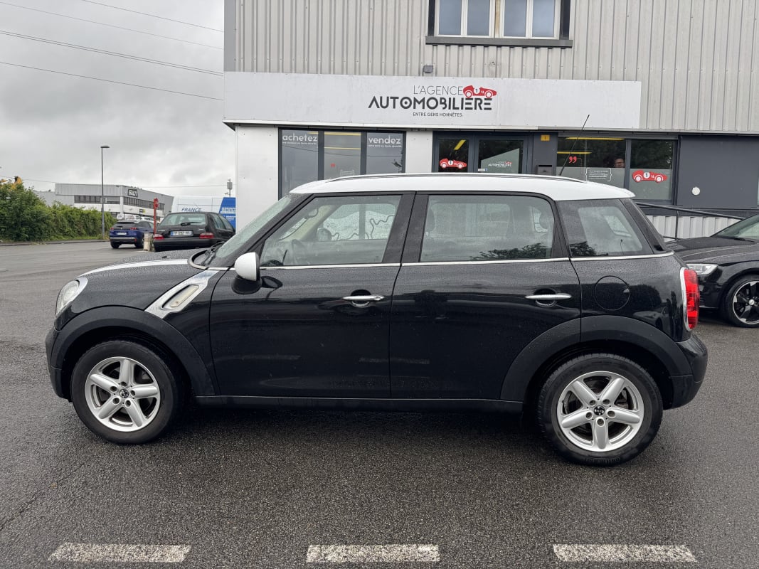 Mini Countryman COOPER R60 122 CH — 2