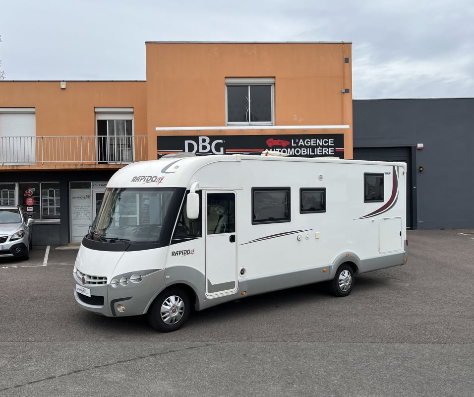 Rapido S8 S8 2.3D 130cv Intégral 890F GPS CUIR — 1
