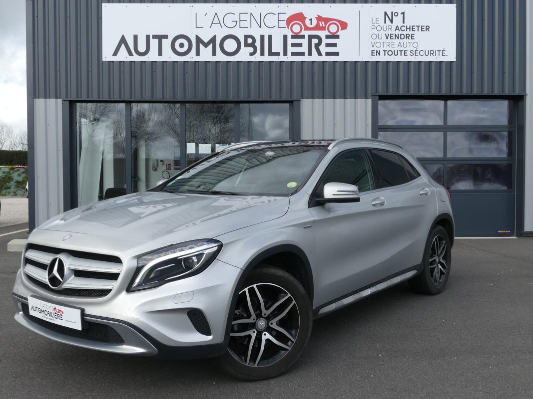 Mercedes-Benz Classe GLA MERCEDES GLA ACTIVITY EDITION 180 1.5 CDi 16V 7G-DCT 109 cv Boîte auto — 1