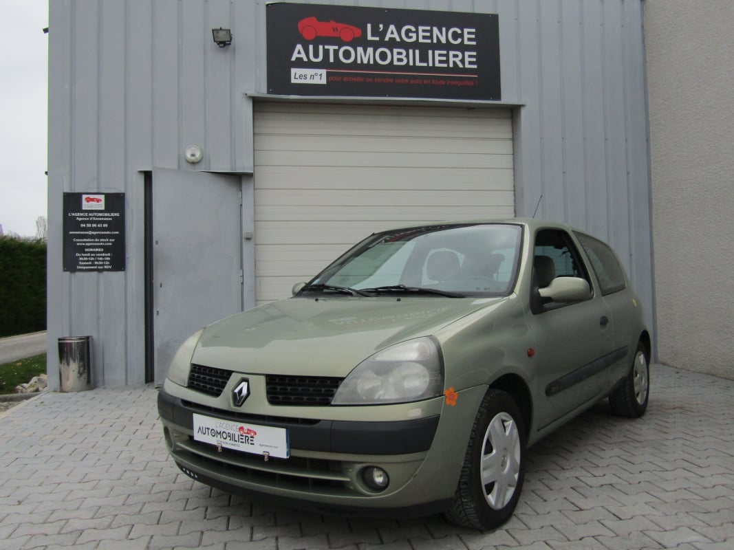 Renault Clio 1.4l 65cv CONFORT — 1