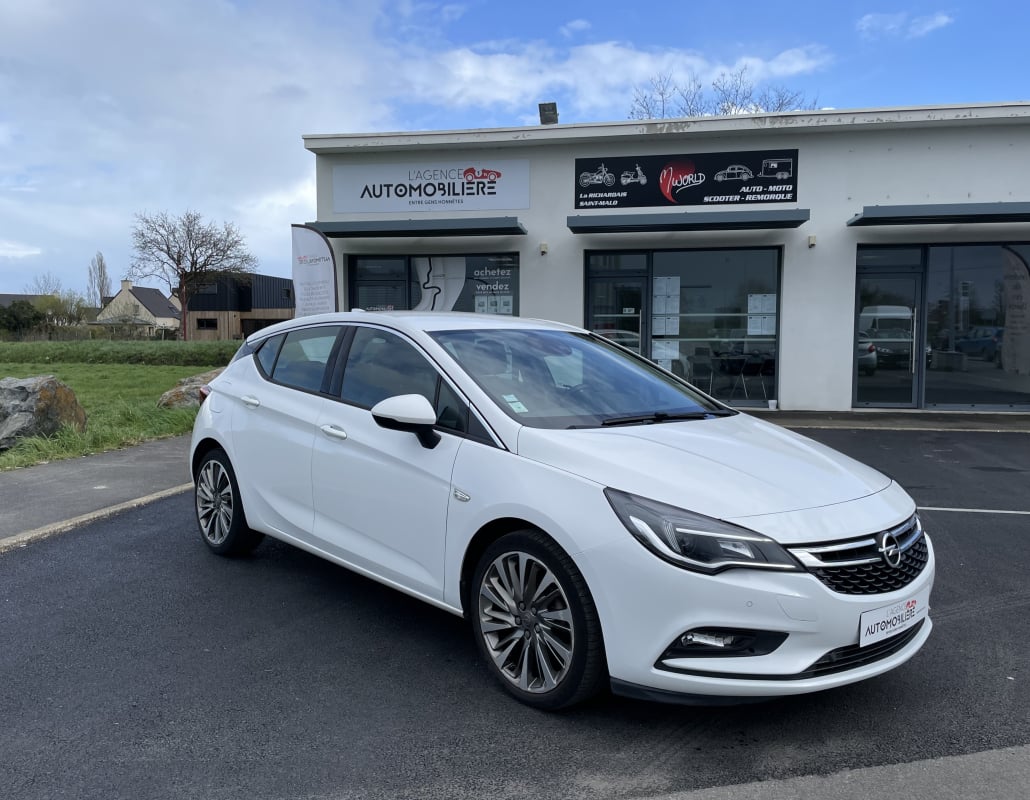 Opel Astra 1.4 125 CV INNOVATION 5 portes — 1