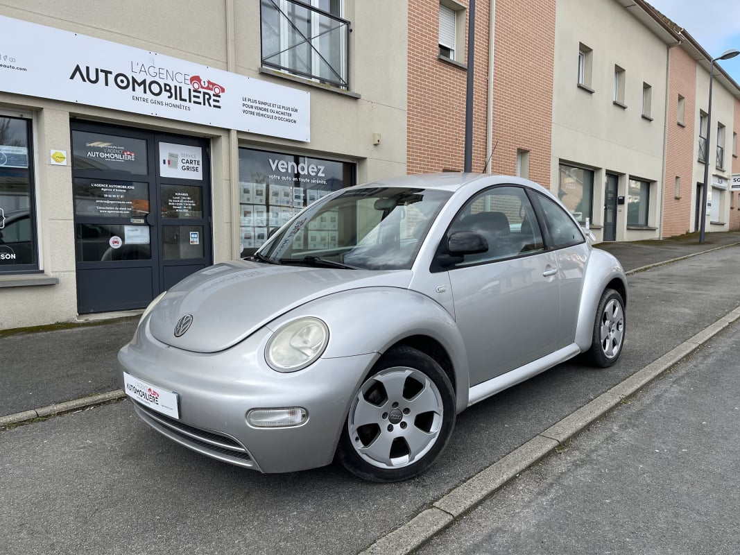 Volkswagen Beetle 1.6 100 CV — 1