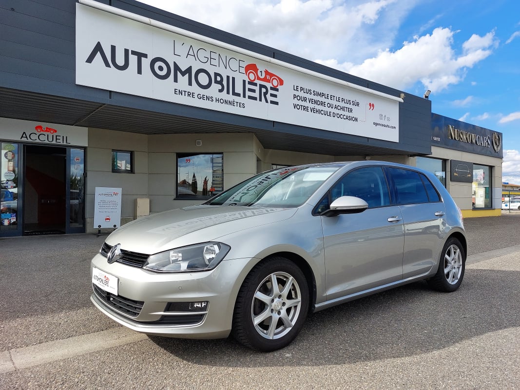 Volkswagen Golf 7 1.2 TSI 105 CARAT — 1