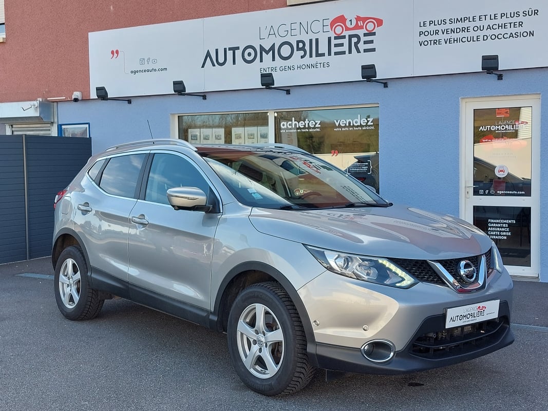 Nissan Qashqai 1.2 DIG-T 115 CONNECT EDITION 1E MAIN — 1