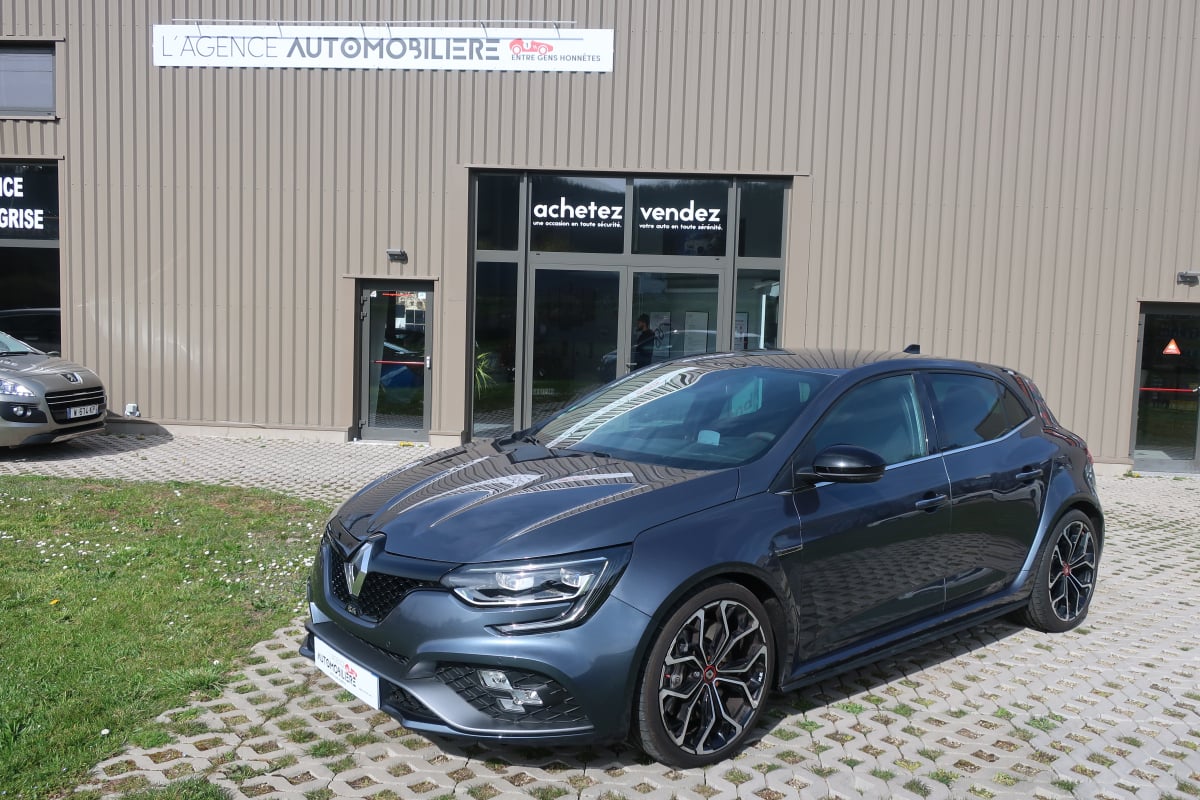 Renault Megane IV RS 279Cv — 1