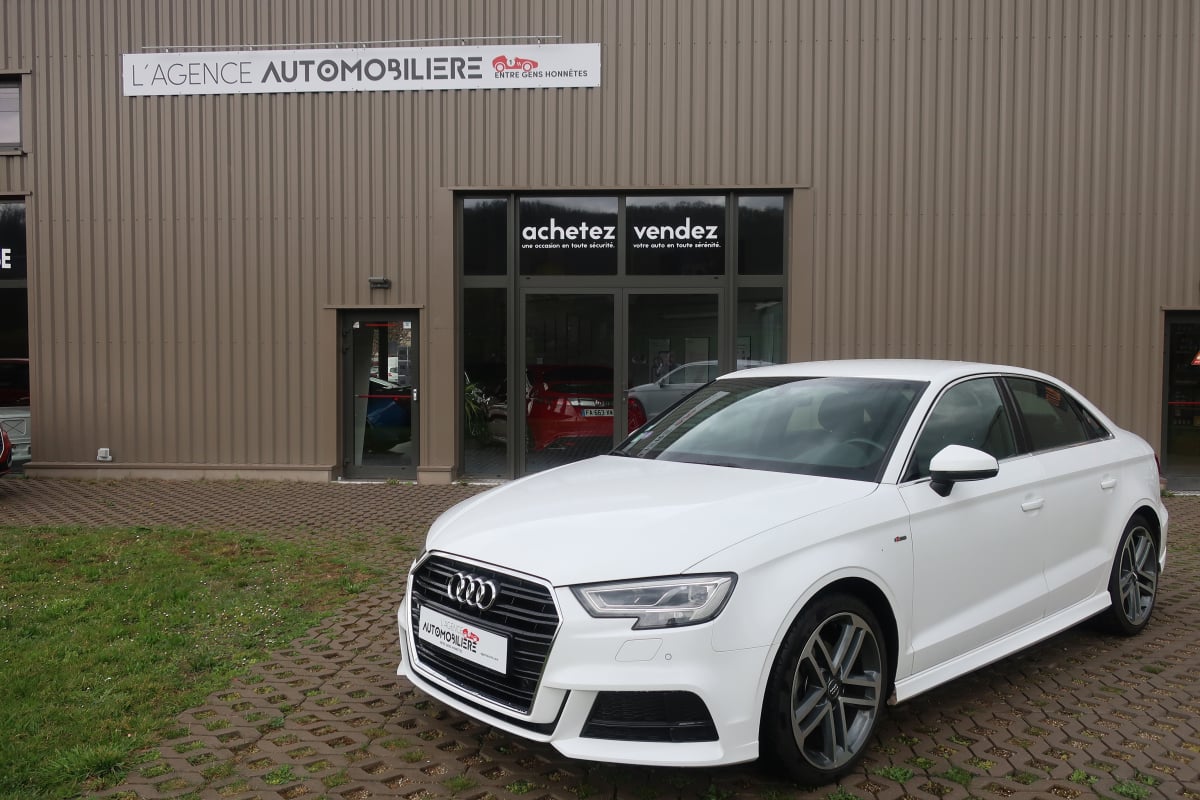 Audi A3 Limousine 1.5 TFSI 16V S-Line 150Cv — 1