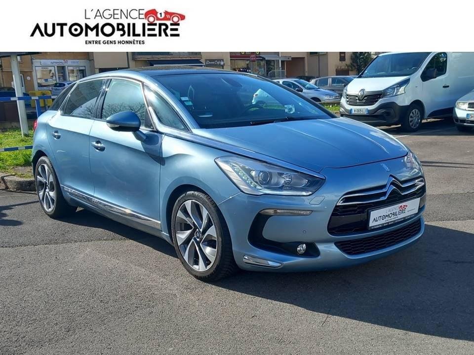 Citroen DS5 2.0L Sport-Chic 163Cv — 1