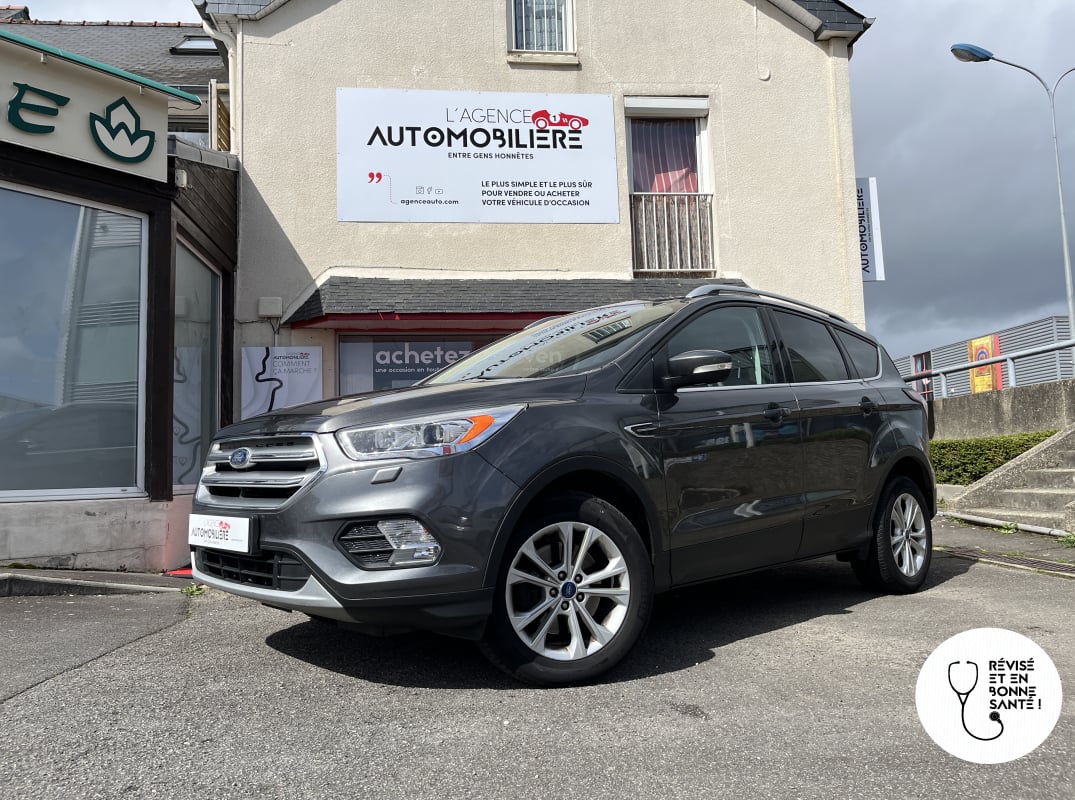 Ford Kuga 2.0 TDCI 150 CV TITANIUM 4X4 POWERSHIFT BVA — 1