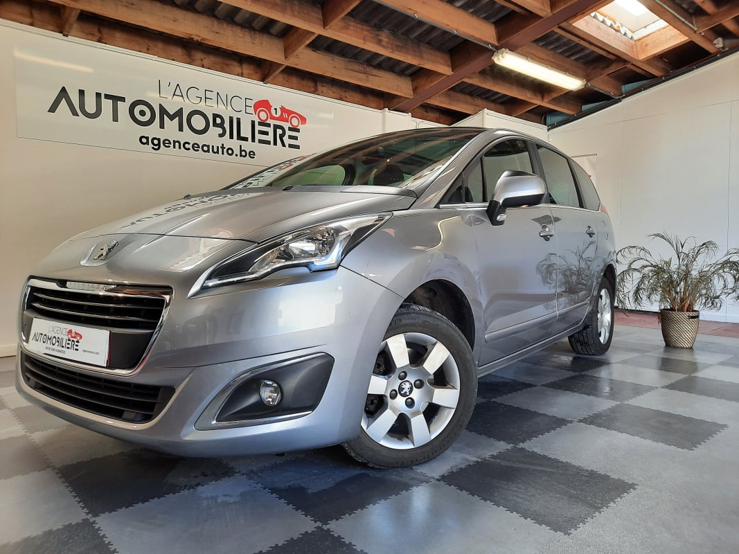 Peugeot 5008 1.6 BlueHDi Active 116Ch Boite Manuelle 6V 7 places/ Garantie 12 Mois — 1
