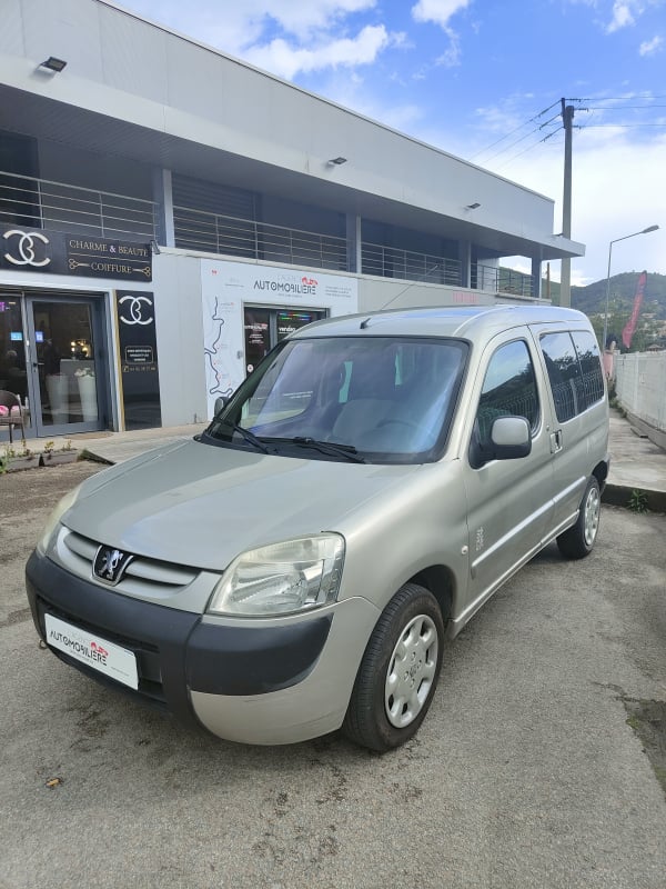 Peugeot Partner 1.6 COMBI 1.6 HDI 75 CONFORT — 1