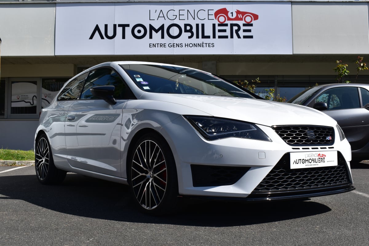 Seat Leon III (5F5) SC 3 portes Cupra 2.0 TFSi 16V DSG6 290 cv Boîte auto — 1