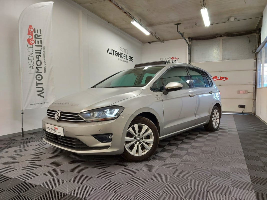 Volkswagen Golf Sportsvan 1.6 TDI 110 BLUEMOTION TECHNOLOGY CONFORTLINE BUSINESS + TOIT OUVRANT — 1