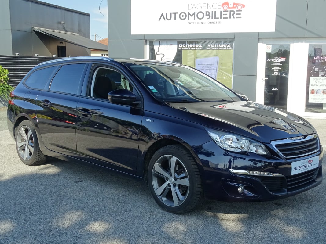 Peugeot 308 SW SW 1.2 PURETECH 130 CV STYLE- TOIT PANORAMIQUE — 1