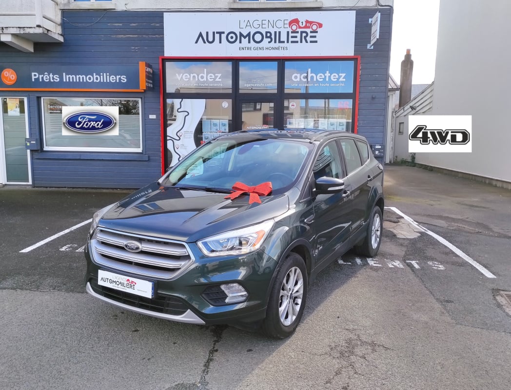 Ford Kuga 2.0 TDCi 150 cv 4x4 BVM6 Titanium — 1