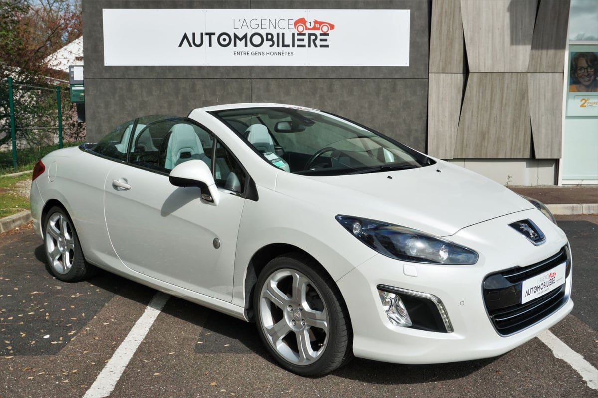Peugeot 308 CC 1.6 THP 156 ch Roland Garros — 1
