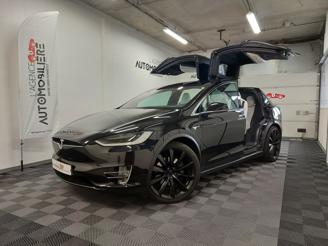 Tesla Model X 90D 90 KWH DUAL MOTOR 7 PLACES PACK PREMIUM — 1
