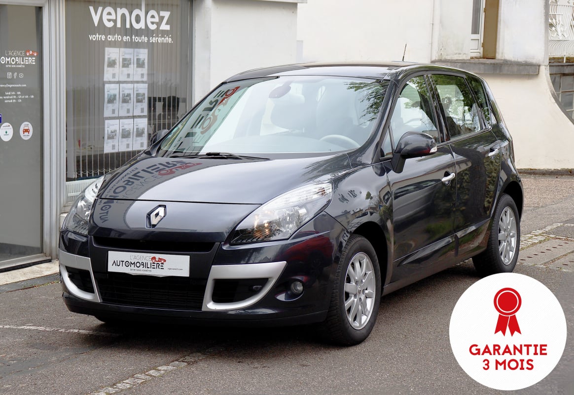 Renault Scenic III 1.9 DCi 130 Privilège BVM6 (Camera de recul, Démarrage sans clef, Regulateur) — 1