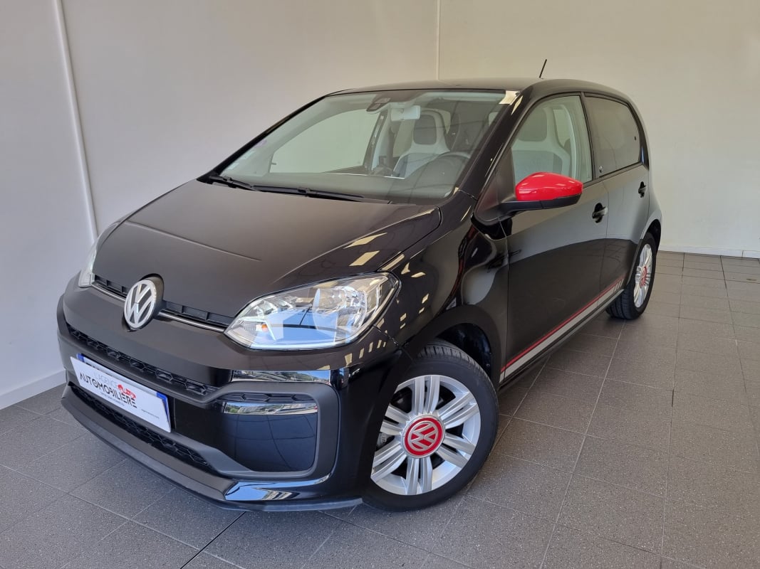 Volkswagen UP 1.0 90ch BlueMotion Technology up! Beats Audio 5p — 1