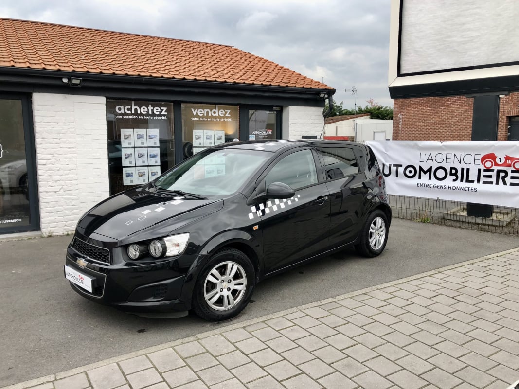 Chevrolet Aveo II 1.2 86 LT 5P CLIM BLUETOOTH — 1