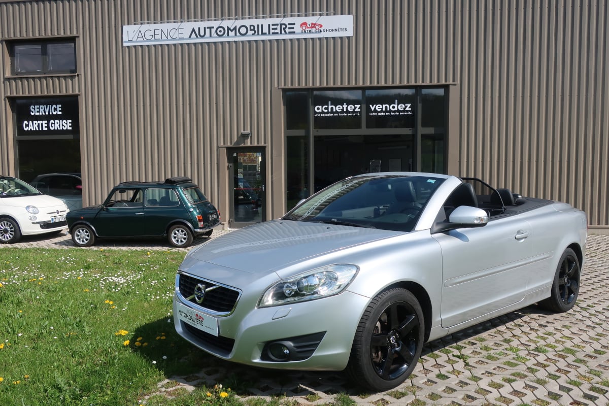 Volvo C70 2.0 D Summum 136Cv — 1