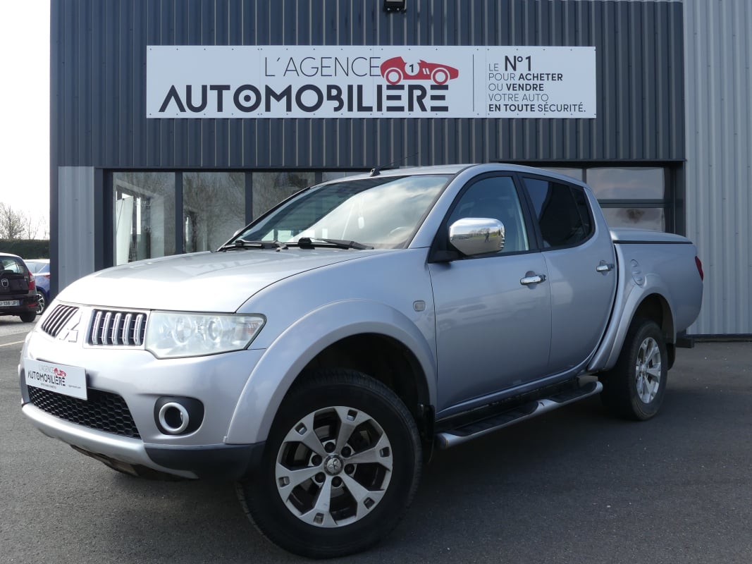 Mitsubishi L200 MITSUBISHI L200 DOUBLE CABINE 2,5 178cv BVA INTENSE — 1