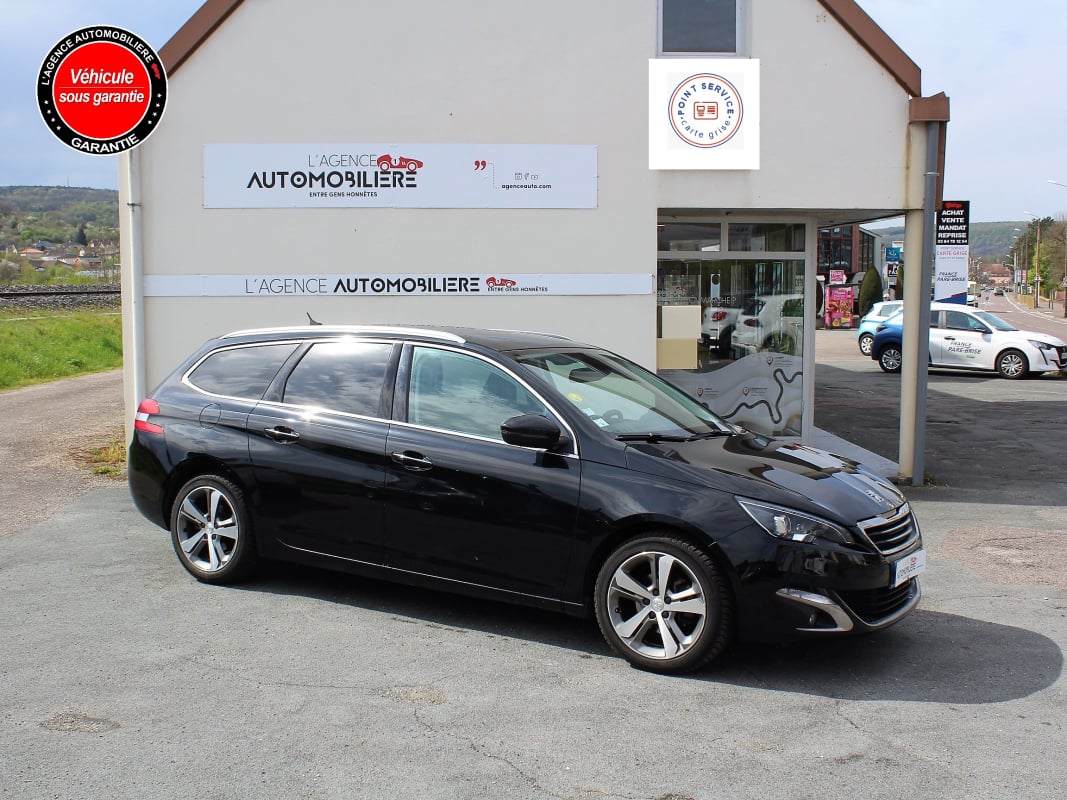 Peugeot 308 1.6 HDI FAP 115 CH FELINE — 1