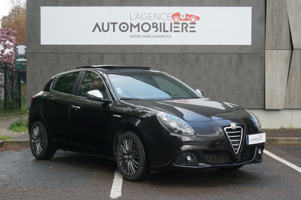 Alfa Romeo Giulietta 1.4 TB MultiAir 170 ch BVA - EXCLUSIVE — 1